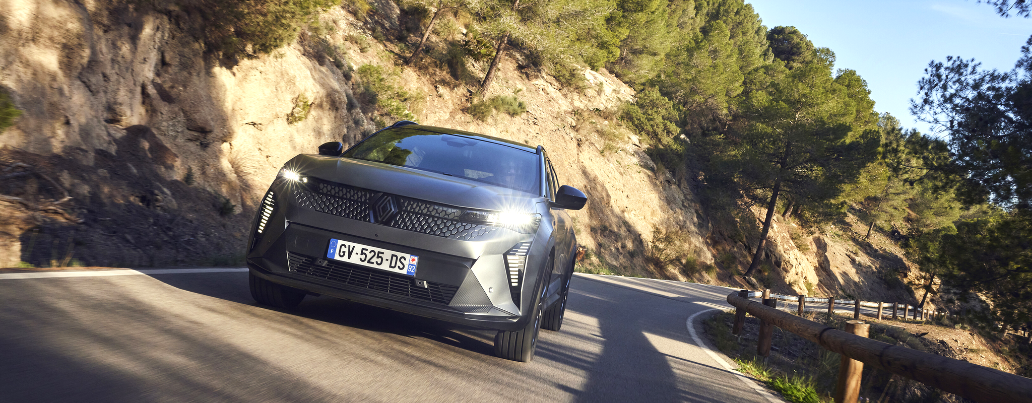 SCENIC E-TECH ELECTRIC